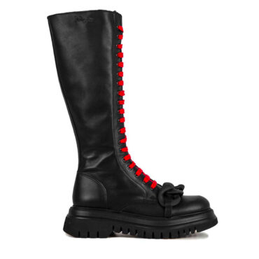 Asia tall Red Laces